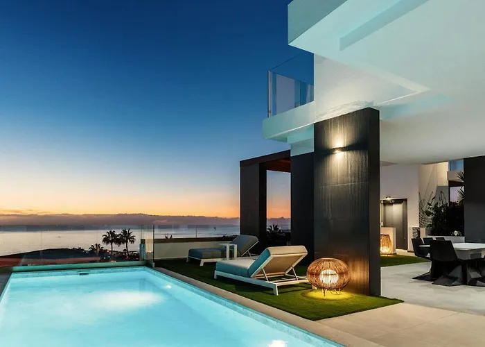 Allure Panoramic Seaviews * 阿德耶